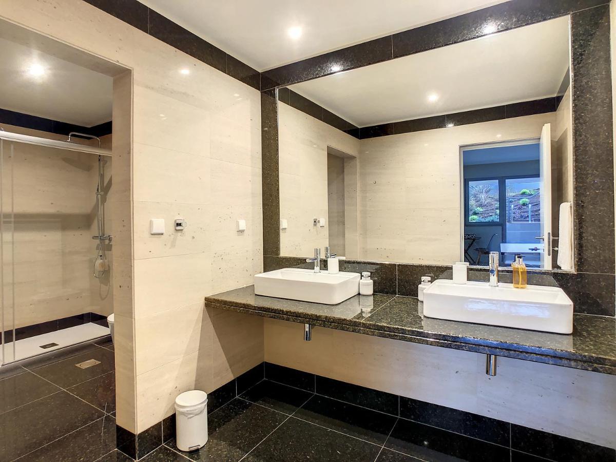 Over The Cliff Apartment By Lovelystay Funchal  Esterno foto
